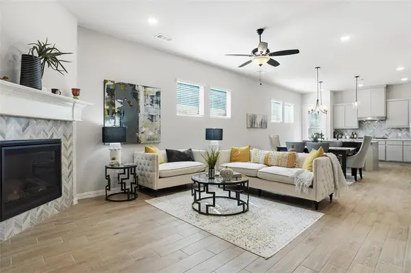 409 Monarch Way, Justin, TX 76247