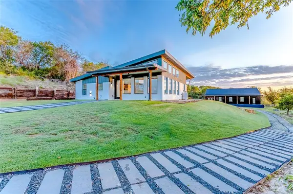 245 Lake House, Bridgeport, TX 76426