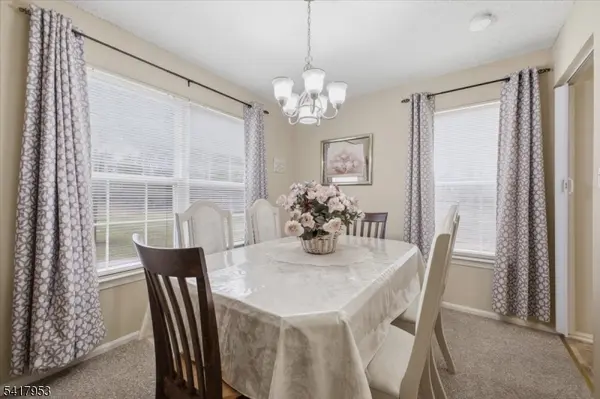 530 Azalea Ter, Branchburg Twp., NJ 08876