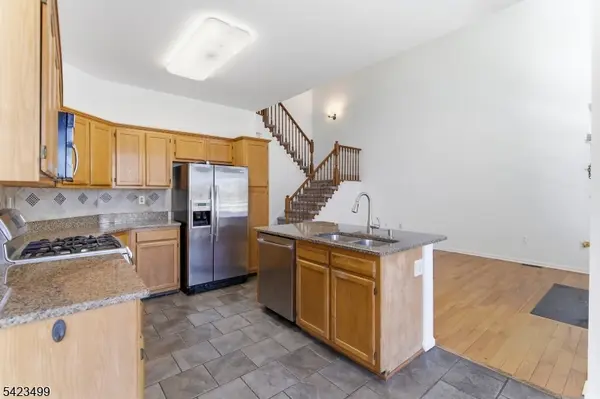 62 Magellan Way, Franklin Twp., NJ 08823