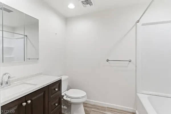 62 Magellan Way, Franklin Twp., NJ 08823