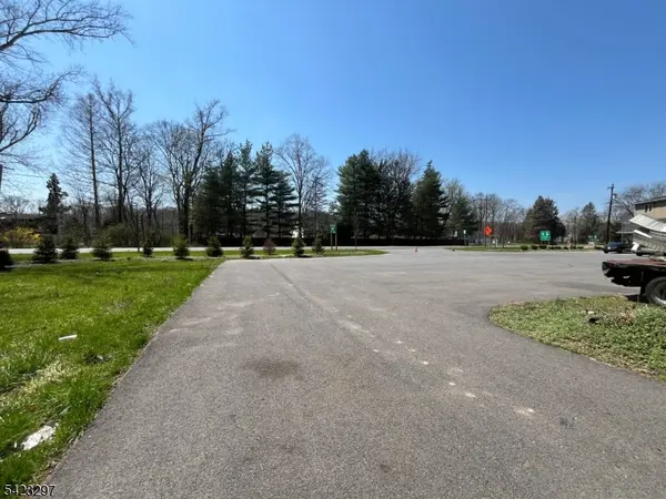 27 U.S. Highway 46, Knowlton Twp., NJ 07832