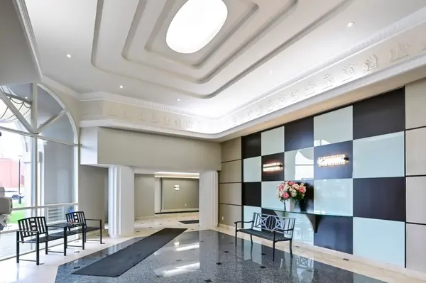 9015 Leslie ST #Lph11, Richmond Hill, ON L4B 3B6