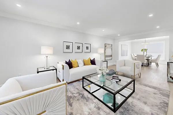 29 Vanwood RD, Markham, ON L3T 2N1