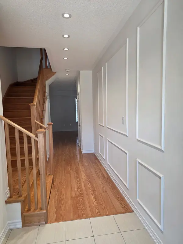 39 Tamworth TER, Barrie, ON L9S 2Z8