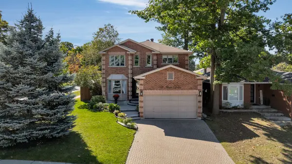 13 Irwin DR, Barrie, ON L4N 7A6