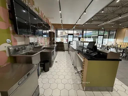 6161 Thorold Stone RD #6&7, Niagara Falls, ON L2J 1A4