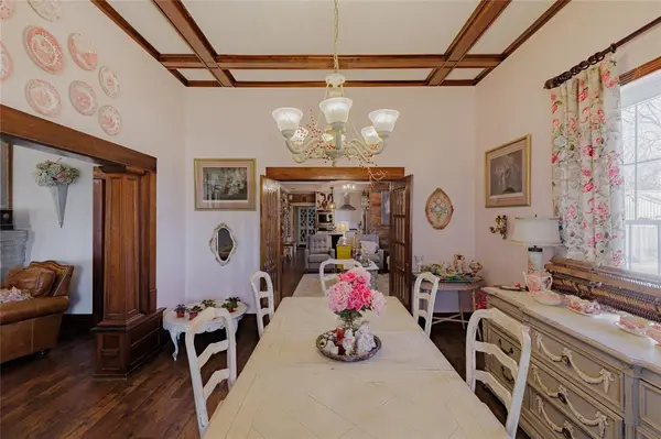 403 W Franklin Street, Alvord, TX 76225