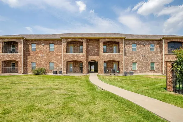 301 County Road 207 #1212, Alvarado, TX 76009