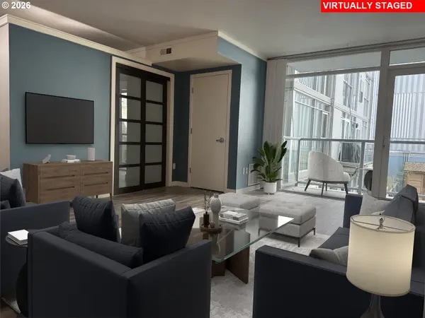 533 NE HOLLADAY ST #308, Portland, OR 97232