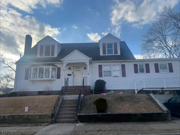 1 Coolidge Pl, Haledon Boro, NJ 07508