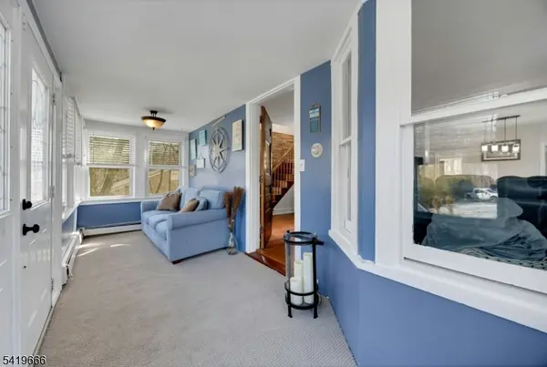 172 Yawpo Ave, Oakland Boro, NJ 07436