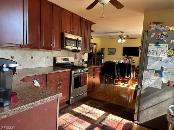 5 Brookside Ave, Pequannock Twp., NJ 07444