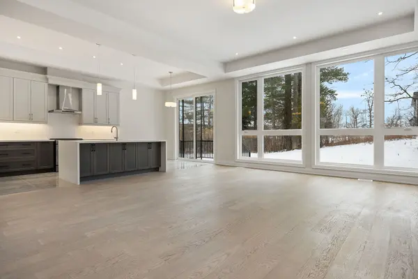 159 Snively ST, Richmond Hill, ON L4E 3E9