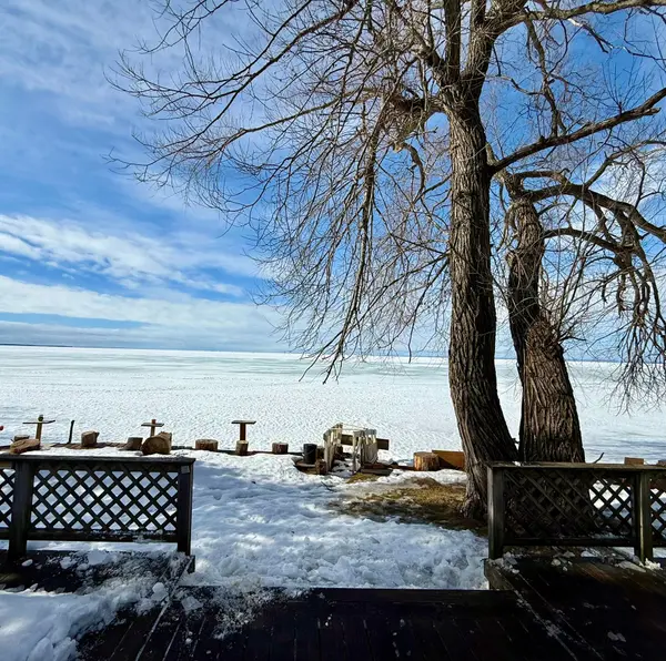 2644 Lakeshore DR, Ramara, ON L0K 1B0