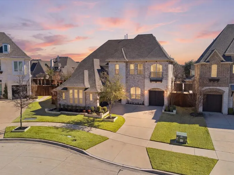 7284 Banded Mustang Drive, Frisco, TX 75036