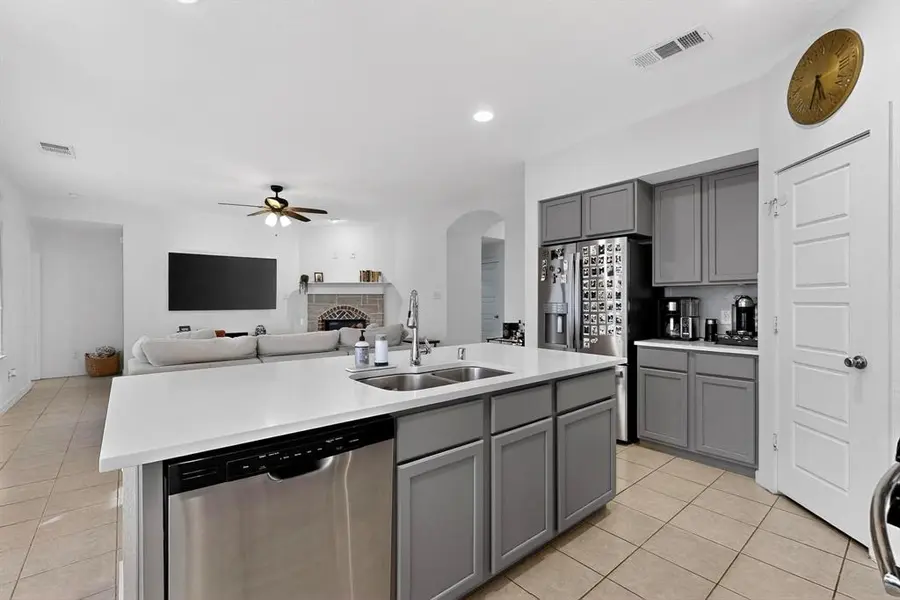 8113 Wildwest Drive, Fort Worth, TX 76131