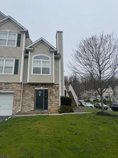 56 Congressional Blvd, Washington Twp., NJ 07882