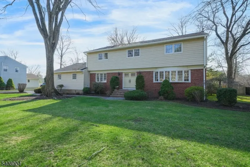 3 Tristam Place, Montville Twp., NJ 07058