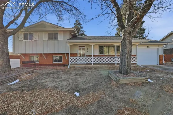 679 Bridger DR, Colorado Springs, CO 80909