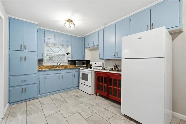 2524 S 27th Street, Waco, TX 76706