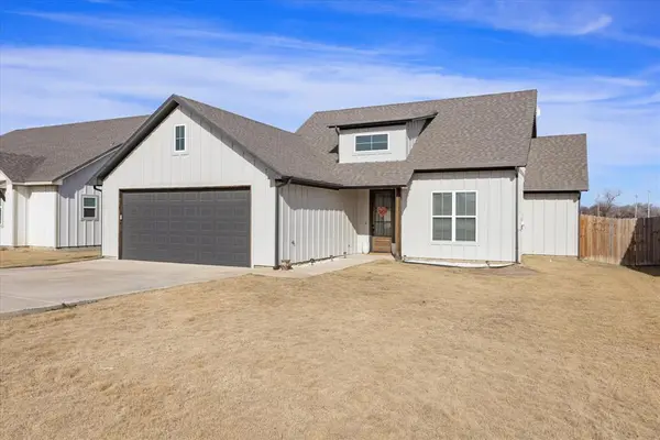 9217 Parkview Circle, Tolar, TX 76476