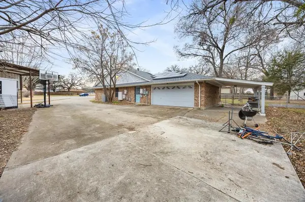 103 Cresendo Place, Joshua, TX 76058