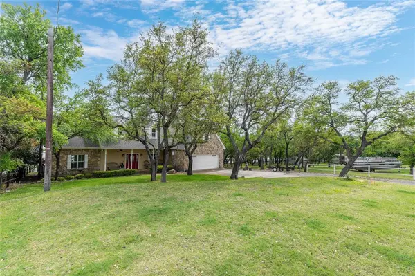 10470 County Road 454, Brownwood, TX 76801