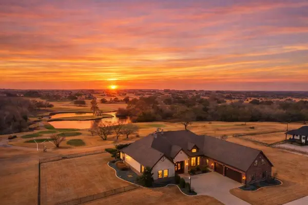 125 Signature Court, Weatherford, TX 76087