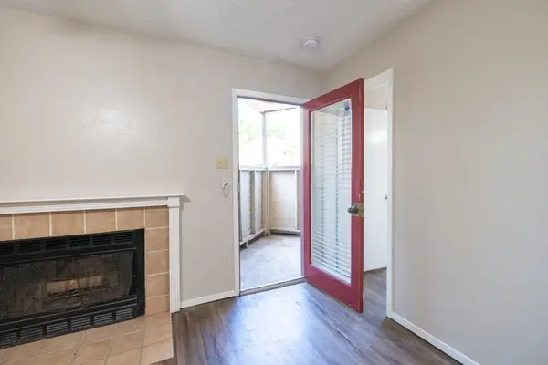 1614 Pecan Chase Circle #59, Arlington, TX 76012