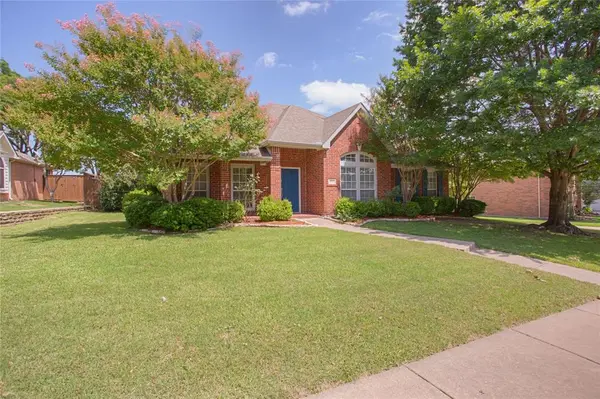 10700 Briar Brook Lane, Frisco, TX 75033