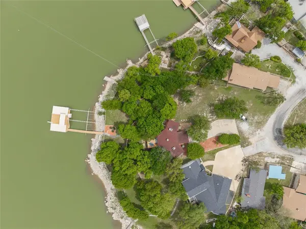 561 County Road 611, Brownwood, TX 76801