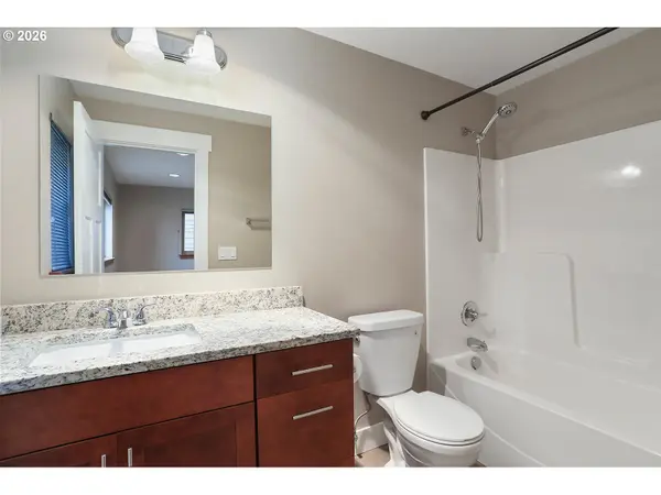 118 INGRAM PL, White Salmon, WA 98672