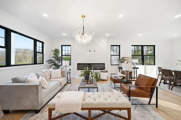 85 Kings Rd, Chatham Boro, NJ 07928