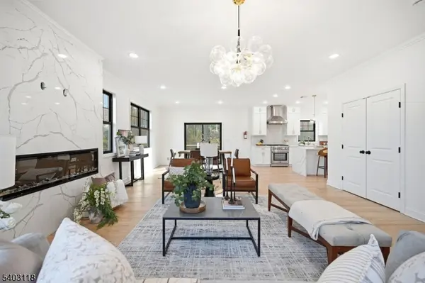 85 Kings Rd, Chatham Boro, NJ 07928