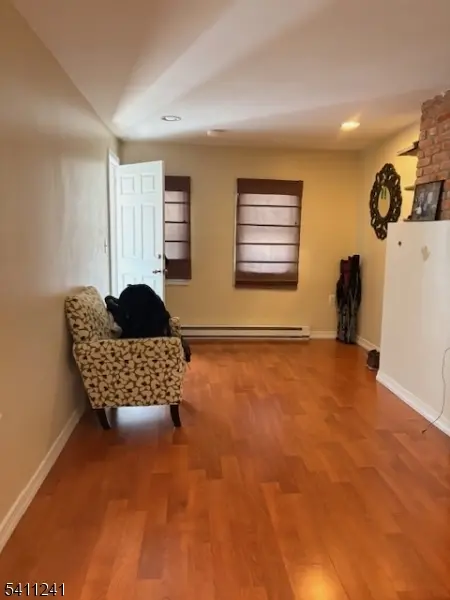 26 Elm St, Lambertville City, NJ 08530