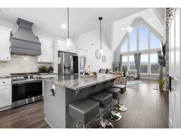 1141 CEDAR FALLS RD, Washougal, WA 98671