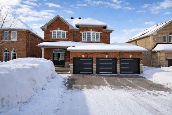 146 Sandringham DR, Barrie, ON L4M 0C9