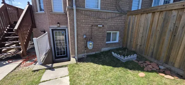 3146 ANGLE PASS DR #BSMT, Mississauga, ON L5M 7R5