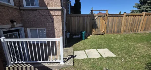 3146 ANGLE PASS DR #BSMT, Mississauga, ON L5M 7R5