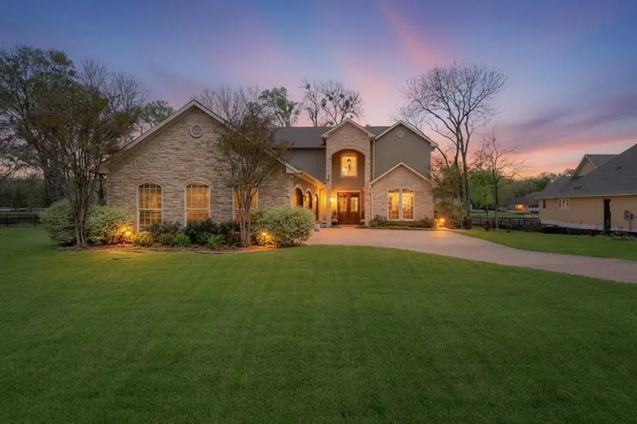 305 Canal Street, Corsicana, TX 75109