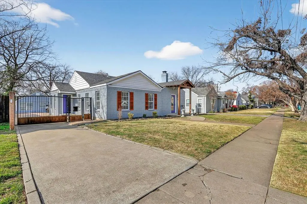 3620 Stadium Drive, Fort Worth, TX 76109