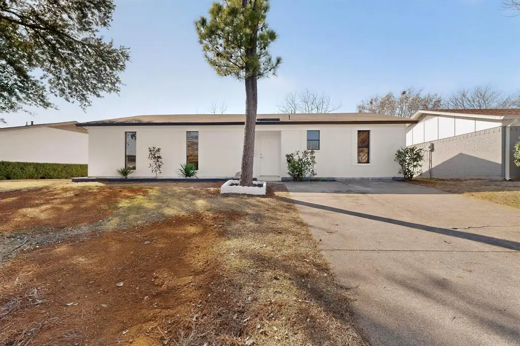 1429 EASTSIDE Drive, Mesquite, TX 75149