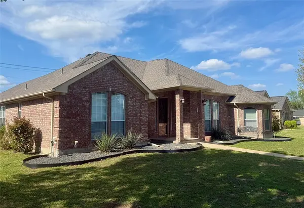 112 Santa Fe Trail, Waxahachie, TX 75165