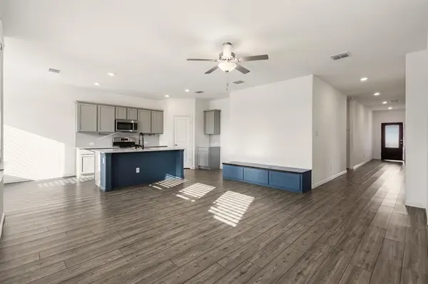 835 Sitwell Drive, Fate, TX 75087