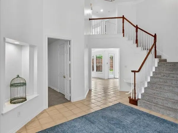 7917 Ocean Drive, Fort Worth, TX 76123