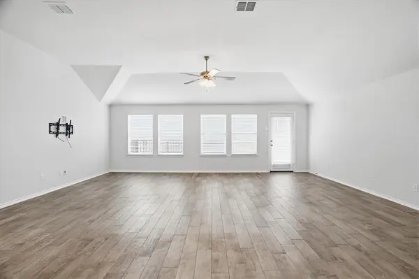 428 Edgewick Lane, Fort Worth, TX 76036