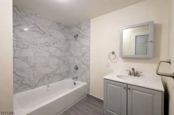 64 N 13Th St APT 2 #2, Newark City, NJ 07107