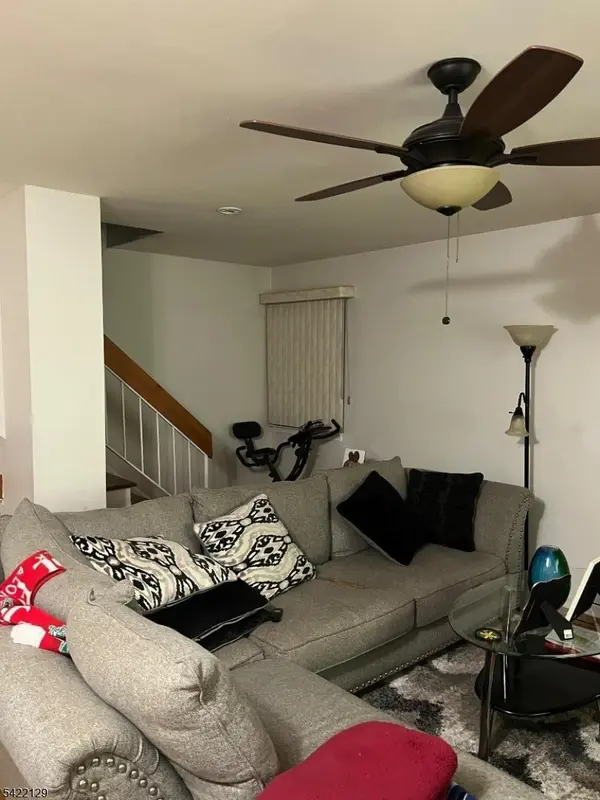 306 Arsdale Ter #D3, Union Twp., NJ 07083