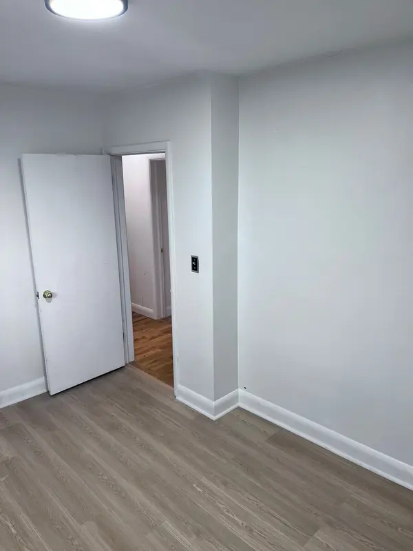 775 Shelley AVE #Upper, Oshawa, ON L1H 3J7